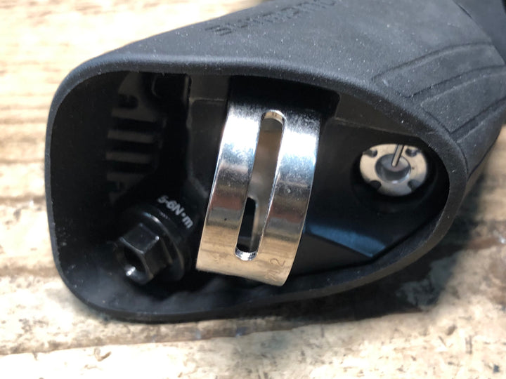 JG693 シマノ SHIMANO ティアグラ TIAGRA ST-4720 STIレバー 10S 油圧DISC 右のみ
