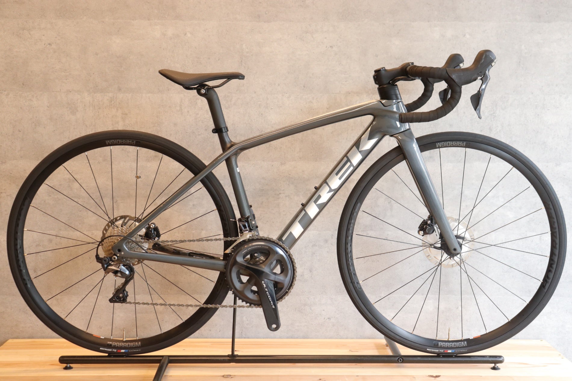 トレック TREK エモンダ EMONDA SL6 DISC 2021モデル シマノ
