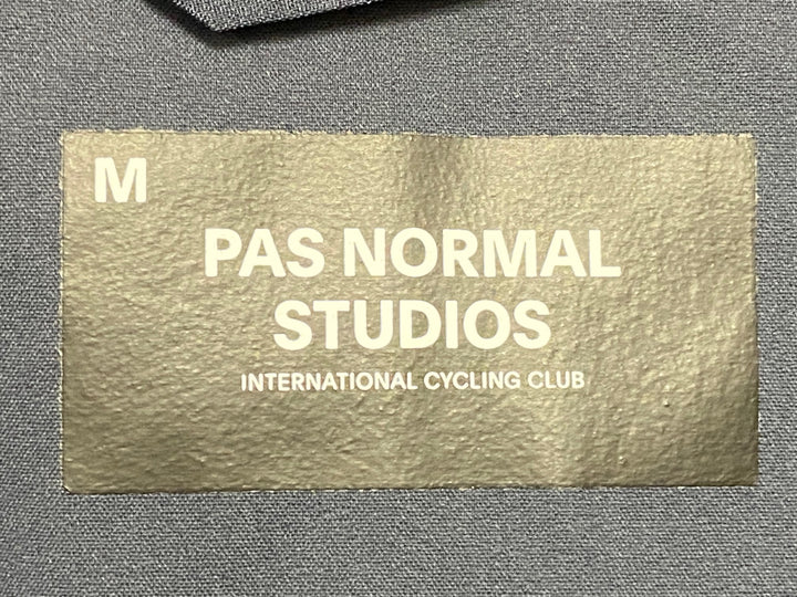 JY502 パスノーマルスタジオ PAS NORMAL STUDIOS Mechanism Stow Away Gilet ジレ サイクルベスト ネイビー M