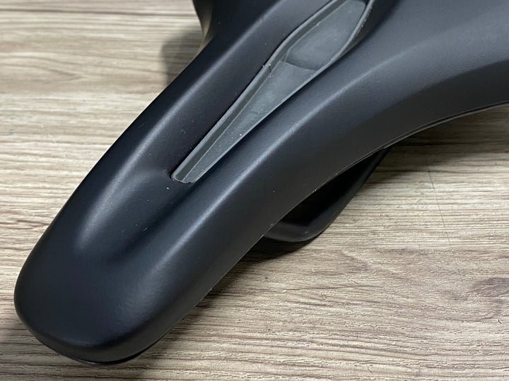 KQ630 フィジーク fizik TERRA ARGO X5 サドル 黒 160mm S-Alloyレール