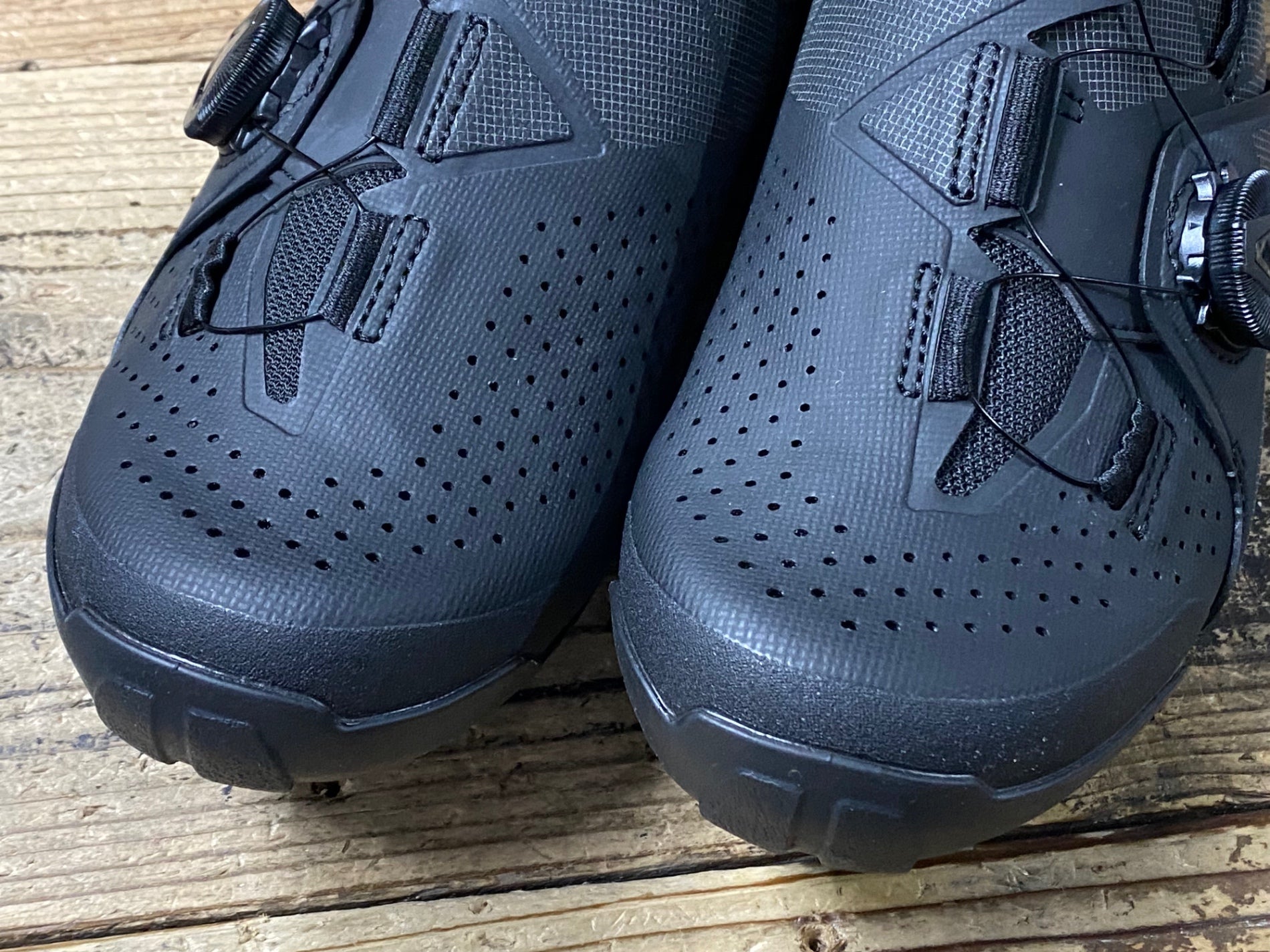KI037 シマノ SHIMANO XC3 SH-XC300 ビンディングシューズ SPD 黒 EU40