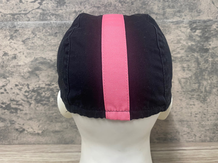 JS657 ラファ RAPHA CAP サイクルキャップ 黒 ピンク M