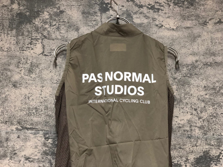 KK158 パスノーマルスタジオ PAS NORMAL STUDIOS MECHANISM STOW AWAY GILET ジレ サイクルベスト M