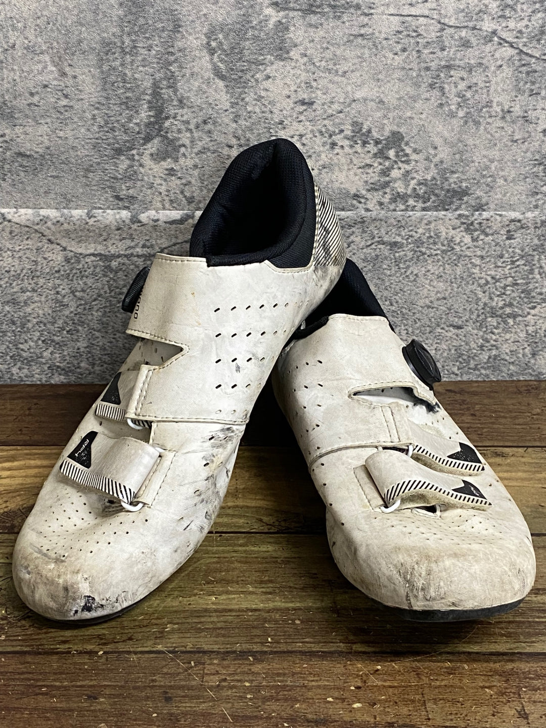 JZ234 シマノ SHIMANO SH-RP400M W01S ビンディングシューズ 3穴 白 EU45