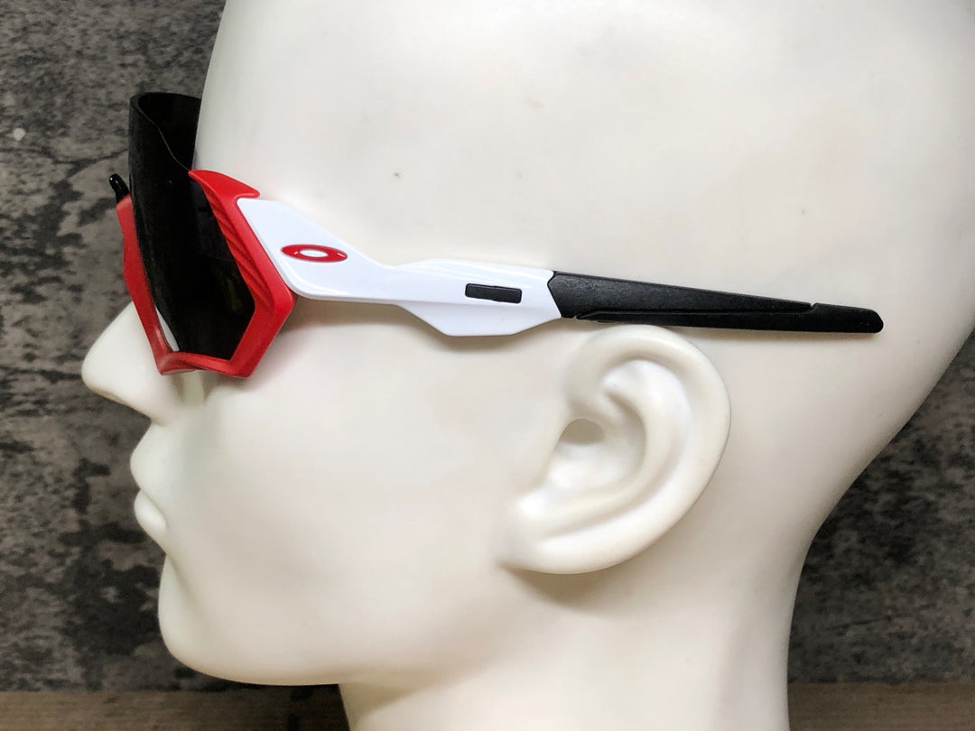 JO336 オークリー OAKLEY フライトジャケット FLIGHT JACKET サングラス アイウェア 白 赤 ※レンズスレ