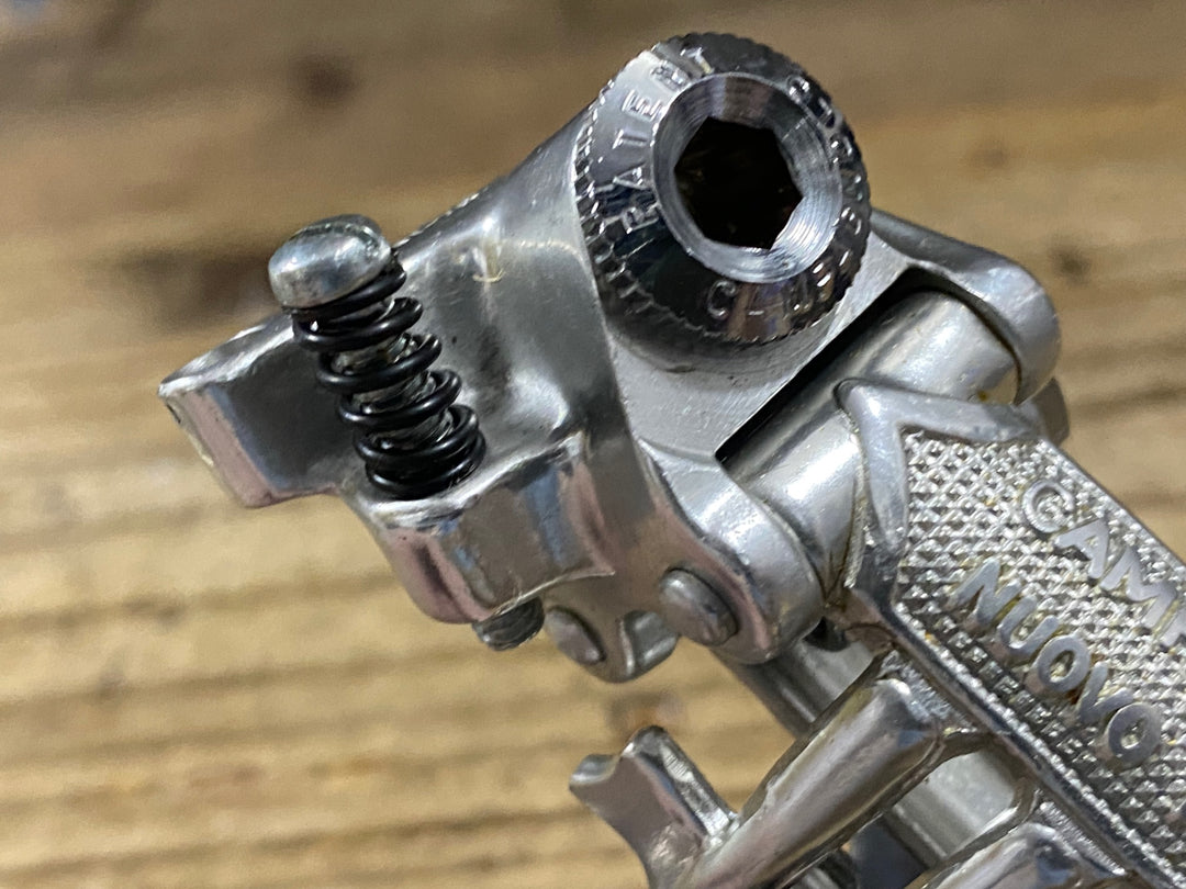 KH957 カンパニョーロ CAMPAGNOLO ヌーボレコード NUOVO RECORD リアディレイラー ※プーリー割れ、箱付き
