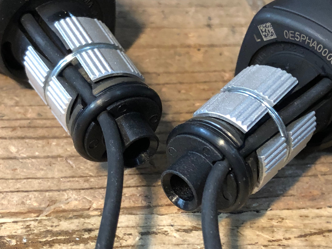 JK374 シマノ SHIMANO アルテグラ ULTEGRA ST-R8060 デュアルコントロールレバー TT 2x11S