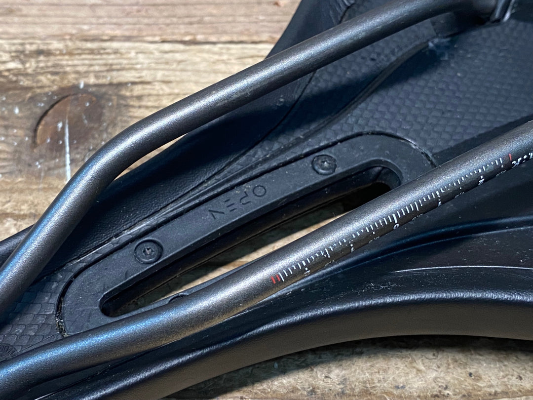 JP001 フィジーク fizik アリオネ ARIONE OPEN R3 REGULAR サドル 黒 青 kiumレール