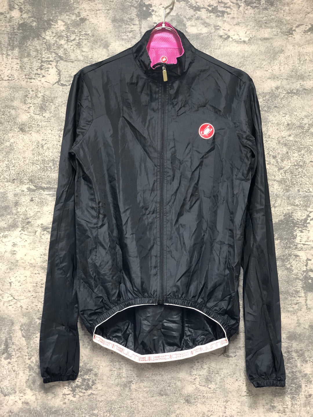 KJ897 カステリ CASTELLI ウインドブレイカー 黒 S
