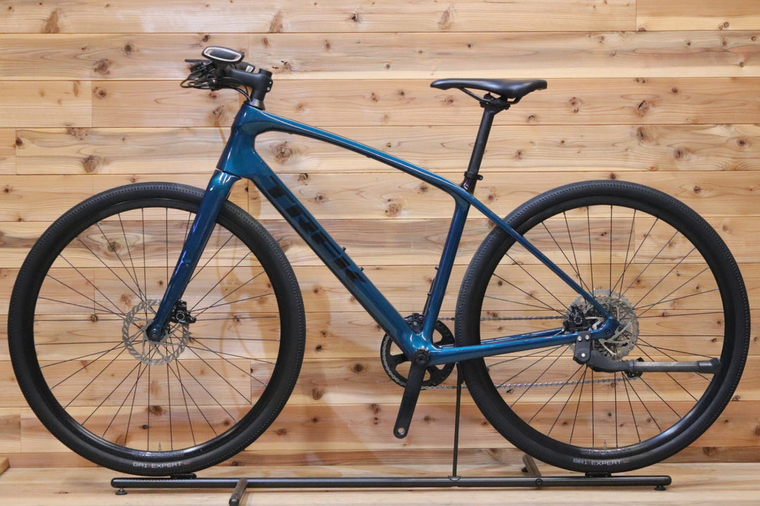 トレック TREK FX SPORT 4 DISC 2023モデル Mサイズ シマノ DEORE M4100 M5120 MIX 10S カーボン クロスバイク 【広島店】