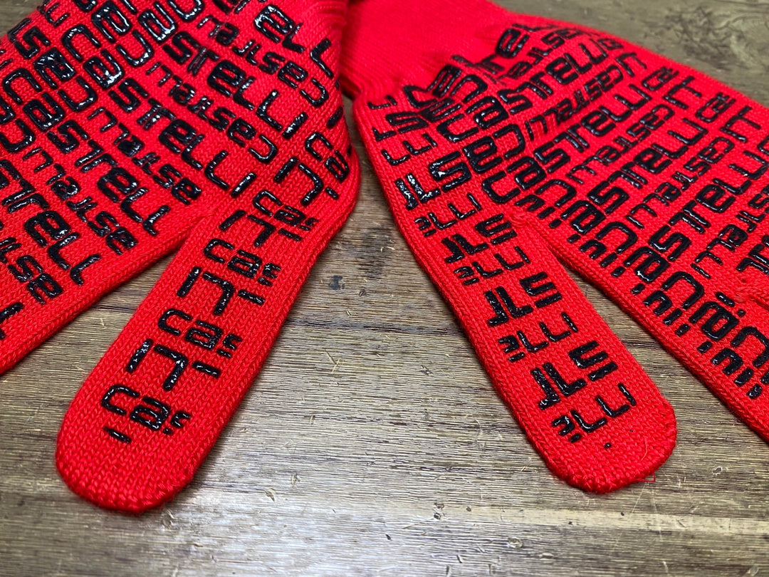 IV736 カステリ CASTELLI CORRIDORE グローブ 赤 L/XL