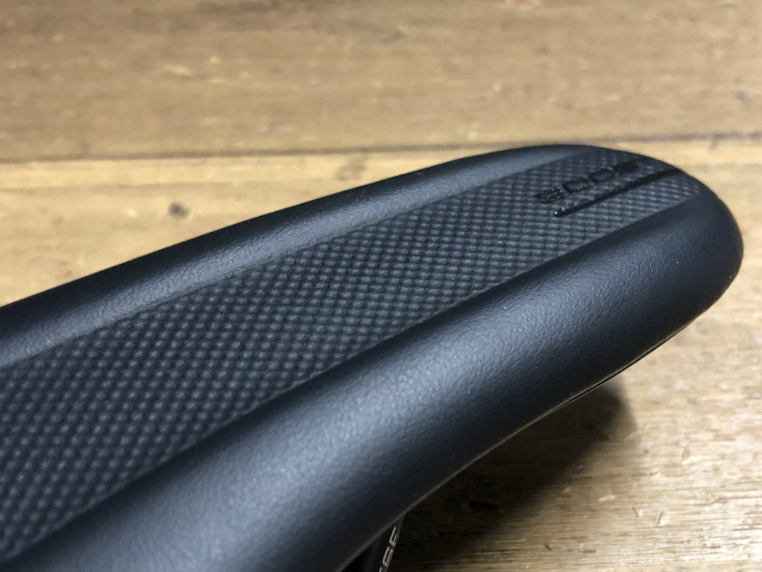 KM253 セライタリア SELLE ITALIA SLR BOOST サドル 黒 130mm MANAGNESE レール 黒