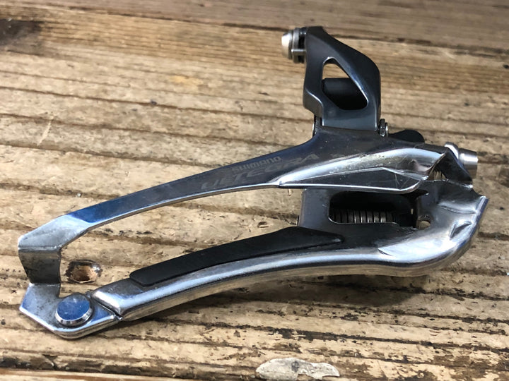 JU686 シマノ SHIMANO アルテグラ ULTEGRA FD-6800 フロントディレイラー 直付