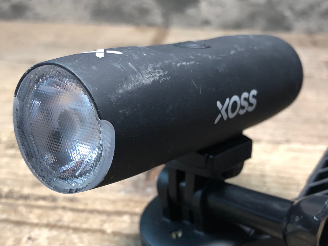 IZ711 XOSS XL-800 フロントライト SoRider サイクルコンピューターマウント付属 ※点灯確認済み