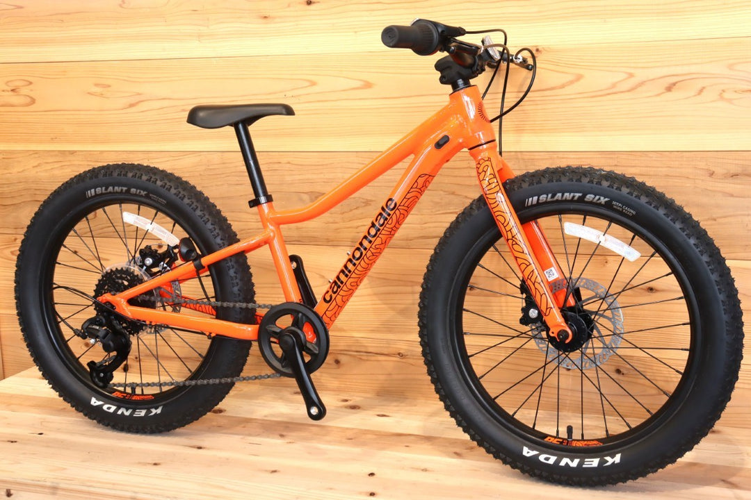 【幅広な2.6インチ幅タイヤ装着！】 キャノンデール CANNONDALE キッズ トレイル プラス KIDS TRAIL PLUS 20インチ アルミ 子供向け マウンテンバイク MTB 【千葉店】