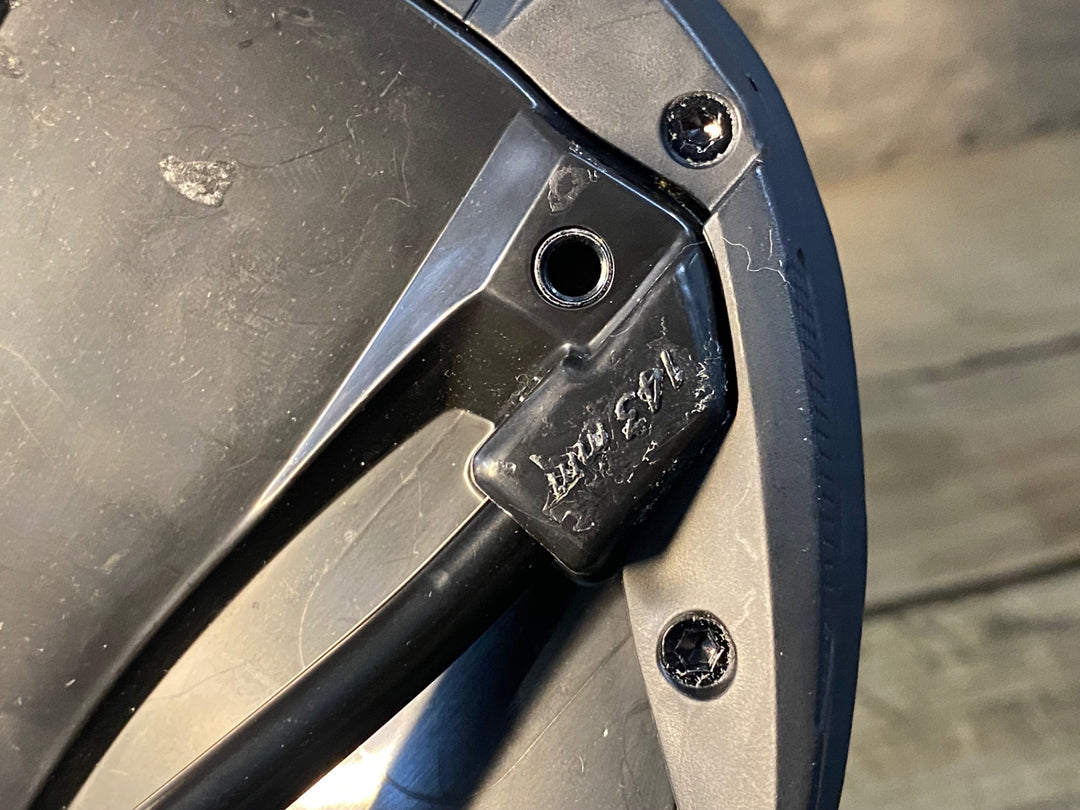 JW242 スペシャライズド SPECIALIZED BRIDGE サドル 黒 HOLLO CRMOレール 143mm