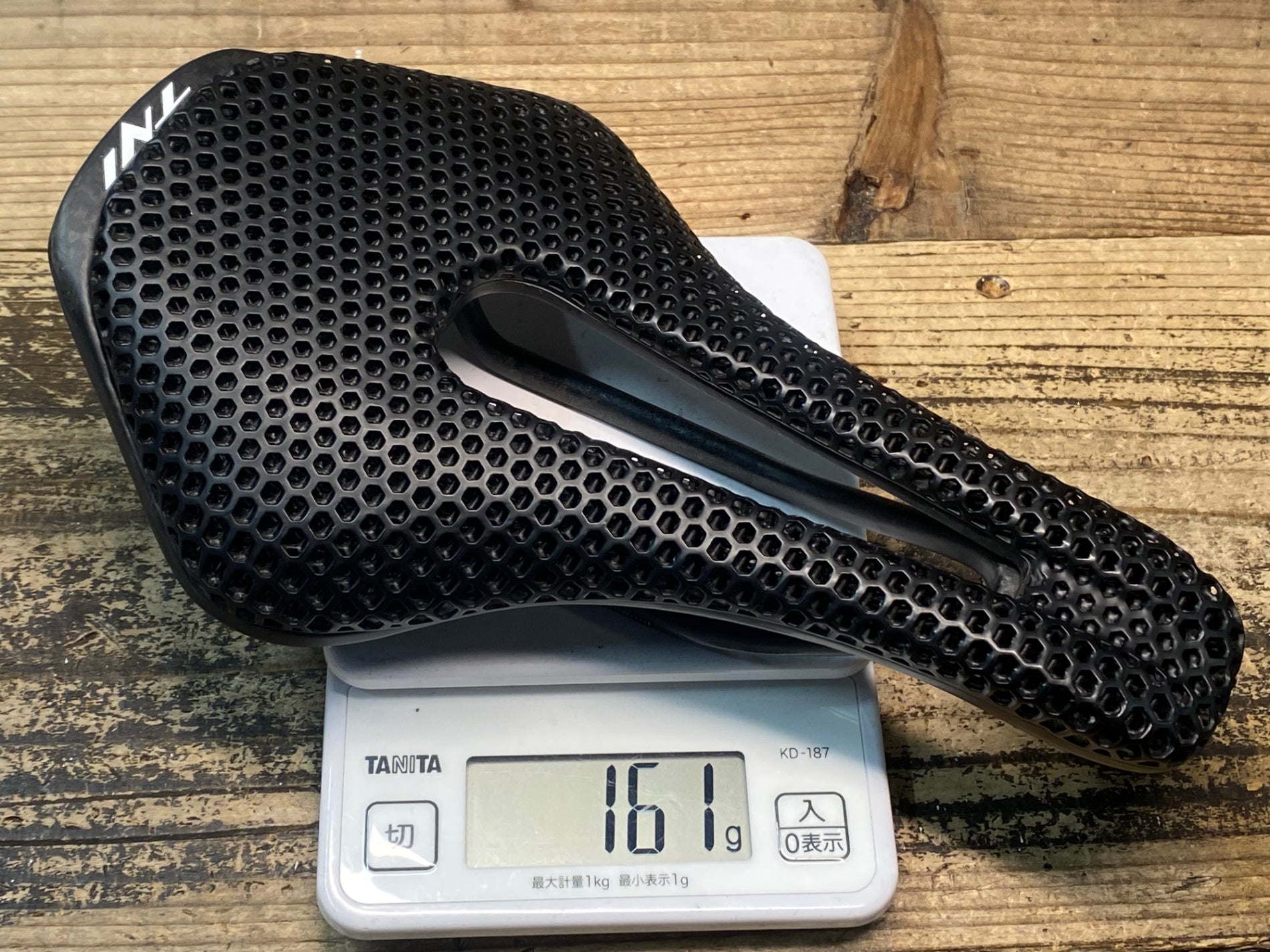 3Dサドル カーボンレール 240x155mm 穴無し サンマルコの3Dサドル カーボンレールモデルがアサゾーに入荷！ | 上野