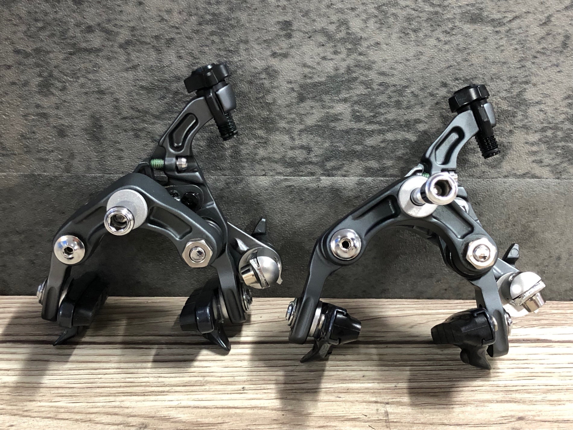 JN872 シマノ SHIMANO アルテグラ ULTRGRA BR-6800 キャリパーブレーキ