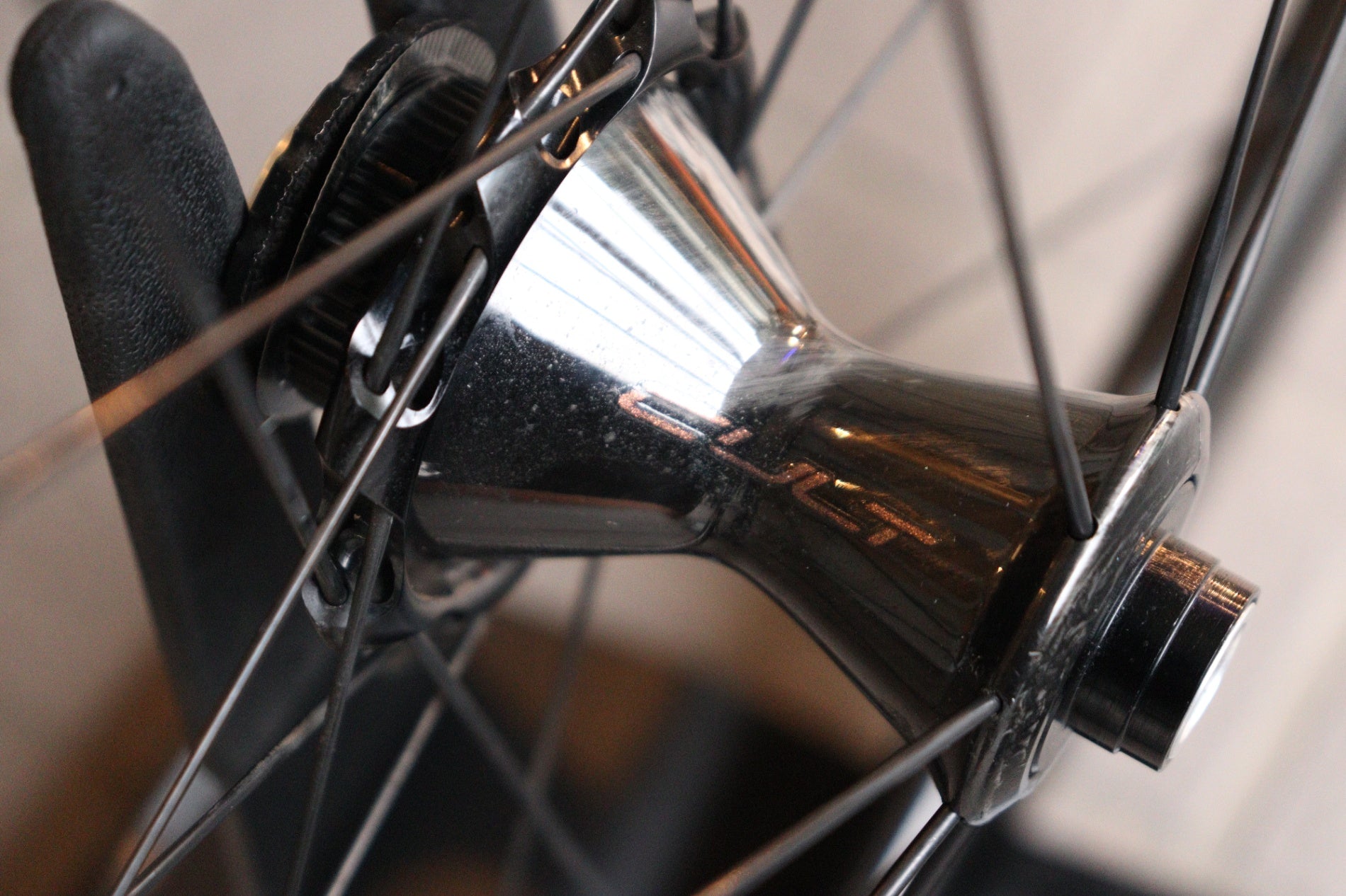 カンパニョーロ CAMPAGNOLO ボーラウルトラ BORA ULTRA WTO 60 DB