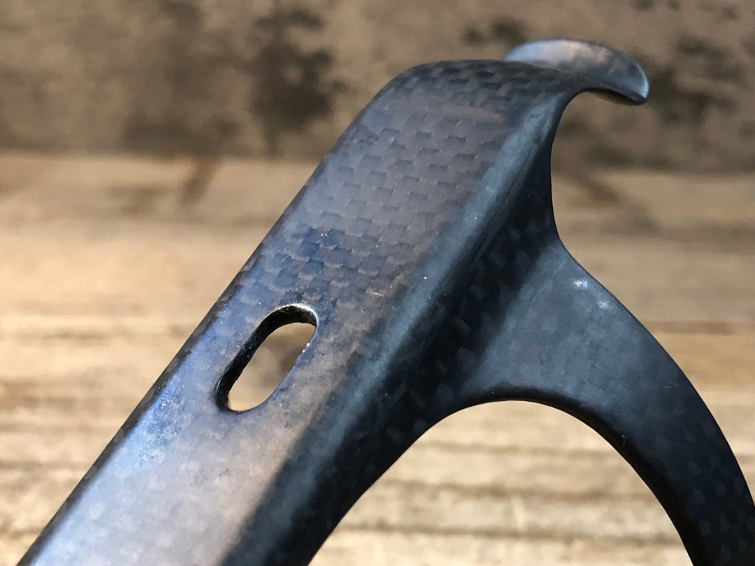 JW904 スパカズ SUPACAZ FLY CAGE CARBON カーボン ボトルケージ 黒 2個セット