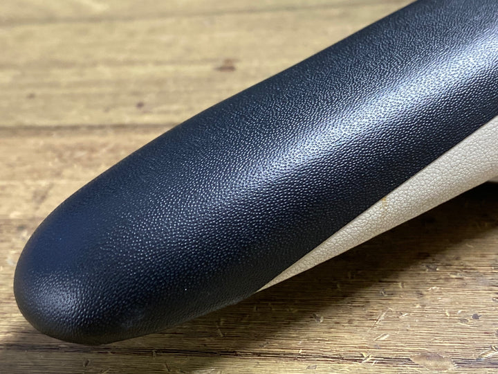 KK066 フィジーク Fizik ARIONE サドル 白黒 KIUMレール