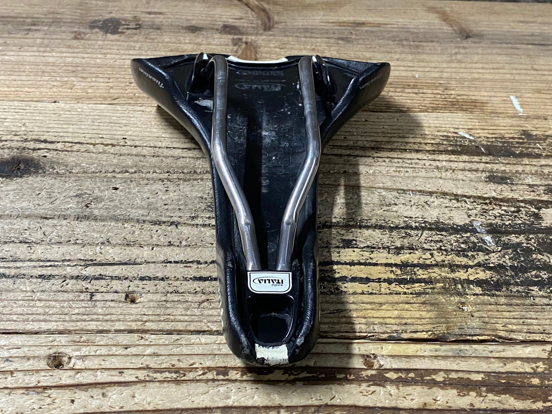 JS418 セライタリア selle italia フライト FLITE TEAM EDITION サドル 黒