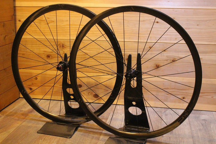 エンヴィ ENVE SES2.3 NEW STRAIGHT SPOKE カーボン チューブレスレディ ホイールセット XDRフリー 【名古屋店】
