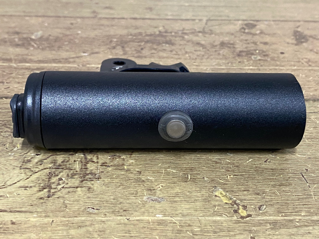 JX901 レザイン LEZYNE CLASSIC DRIVE 700 XL フロントライト 黒 点灯確認済