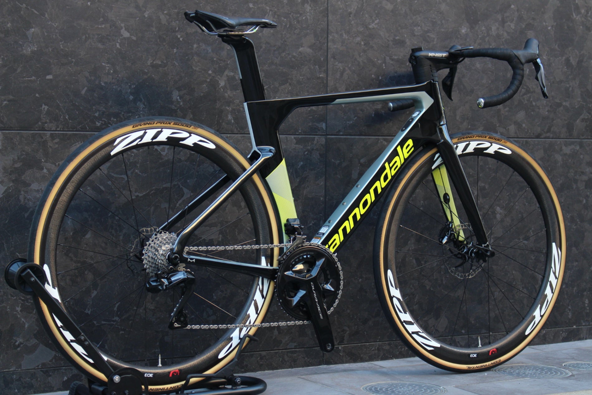 キャノンデール CANNONDALE システムシックス SYSTEM SIX HI-MOD 2019