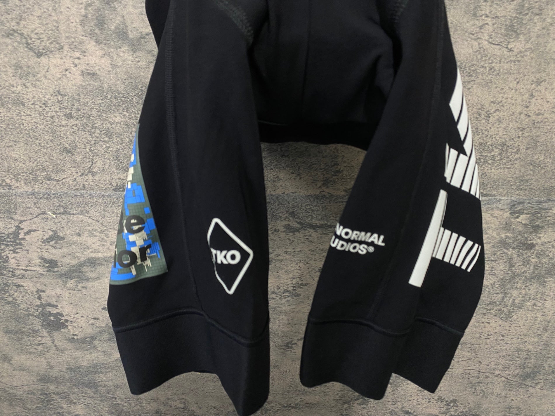 KB873 パスノーマルスタジオ PAS NORMAL STUDIOS Men's T.K.O.