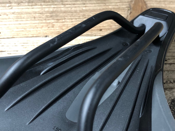 KA201 フィジーク fizik TERRA ARGO X3 サドル 150mm