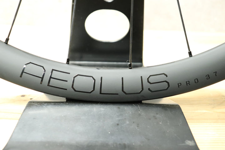 ボントレガー BONTRAGER アイオロス AEOLUS PRO37 カーボン チューブレスレディ ホイールセット シマノ11/12S 【さいたま浦和店】
