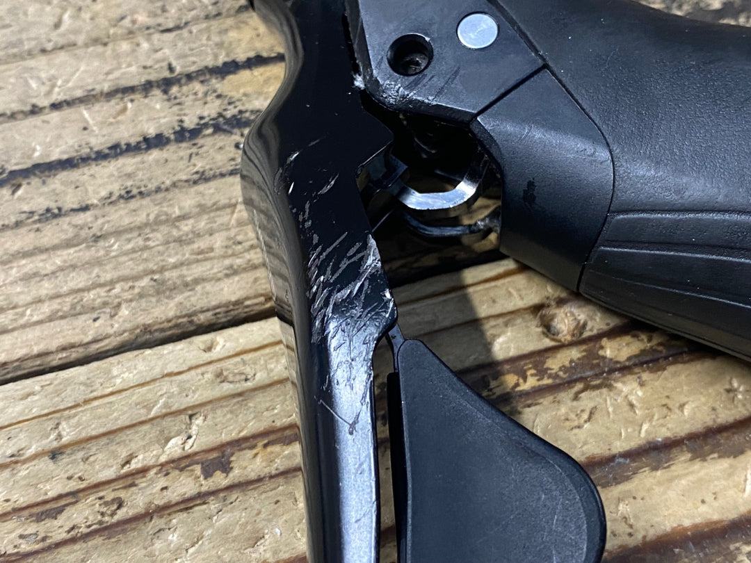 KB046 シマノ SHIMANO 105 ST-R7025 前期 左 STIレバー 2s 油圧