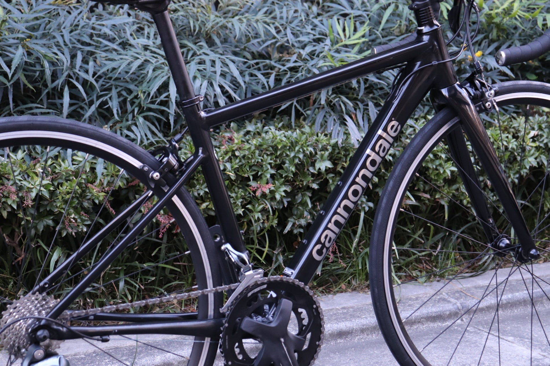 キャノンデール　オプティモ　CANNONDALE 　caad optimo　　ティアグラ10S　105　サイズ480mm キャノンデール CANNONDALE キャドオプティモ CAAD OPTIMO 2 2022 48