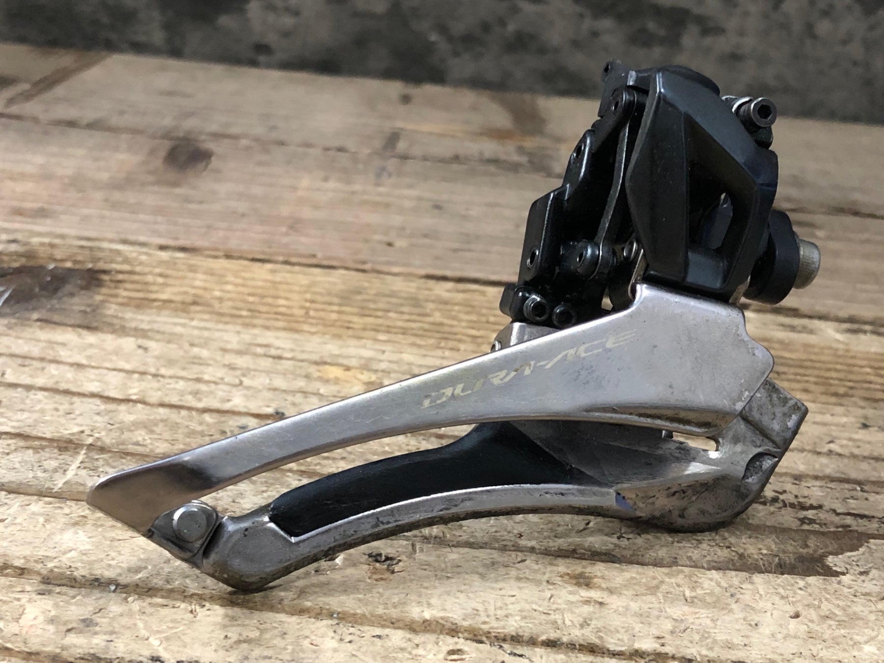 JO435 シマノ SHIMANO デュラエース DURA-ACE FD-R9100 フロント