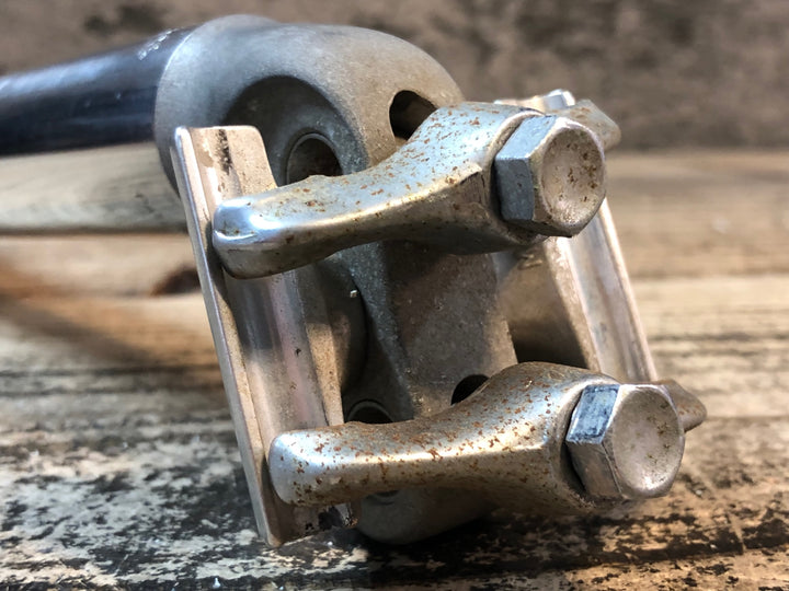 JO008 カンパニョーロ CAMPAGNOLO アルミ シートポスト 220mm Φ27.2