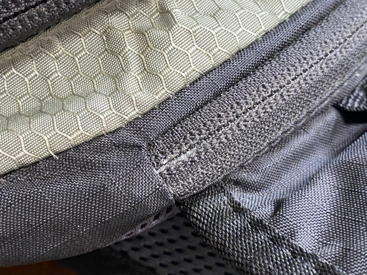 KL669 ドイター deuter speedlite 10 350 リュックサック バックパック 黒