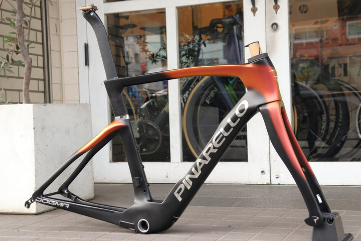 【コンディション良好！】 ピナレロ PINARELLO ドグマ NEW DOGMA F DISK 2025年モデル 540サイズ カーボン ロードバイク フレームセット 【横浜店】