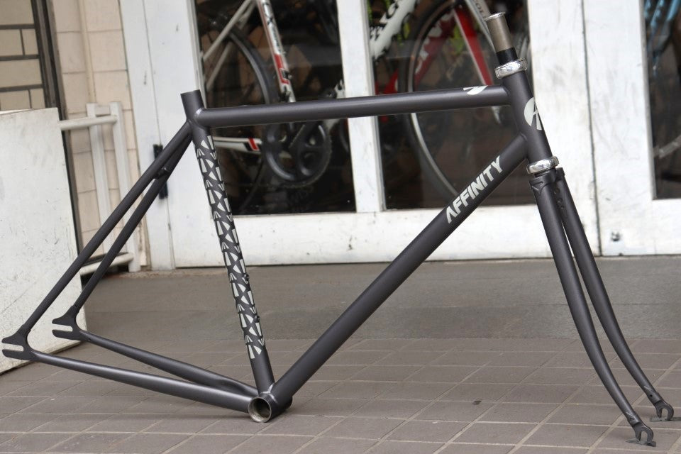アフィニティ サイクルズ AFFINITY CYCLES メトロポリタン
