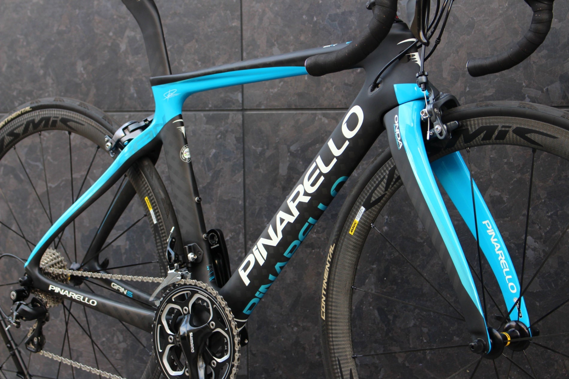 ピナレロ PINARELLO ガン GAN S 2016モデル 465サイズ シマノ 105 5800