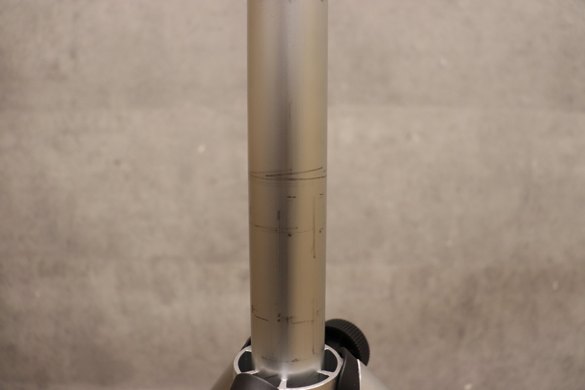 ミノウラ MINOURA RS-1800 メンテナンススタンド 【さいたま浦和店