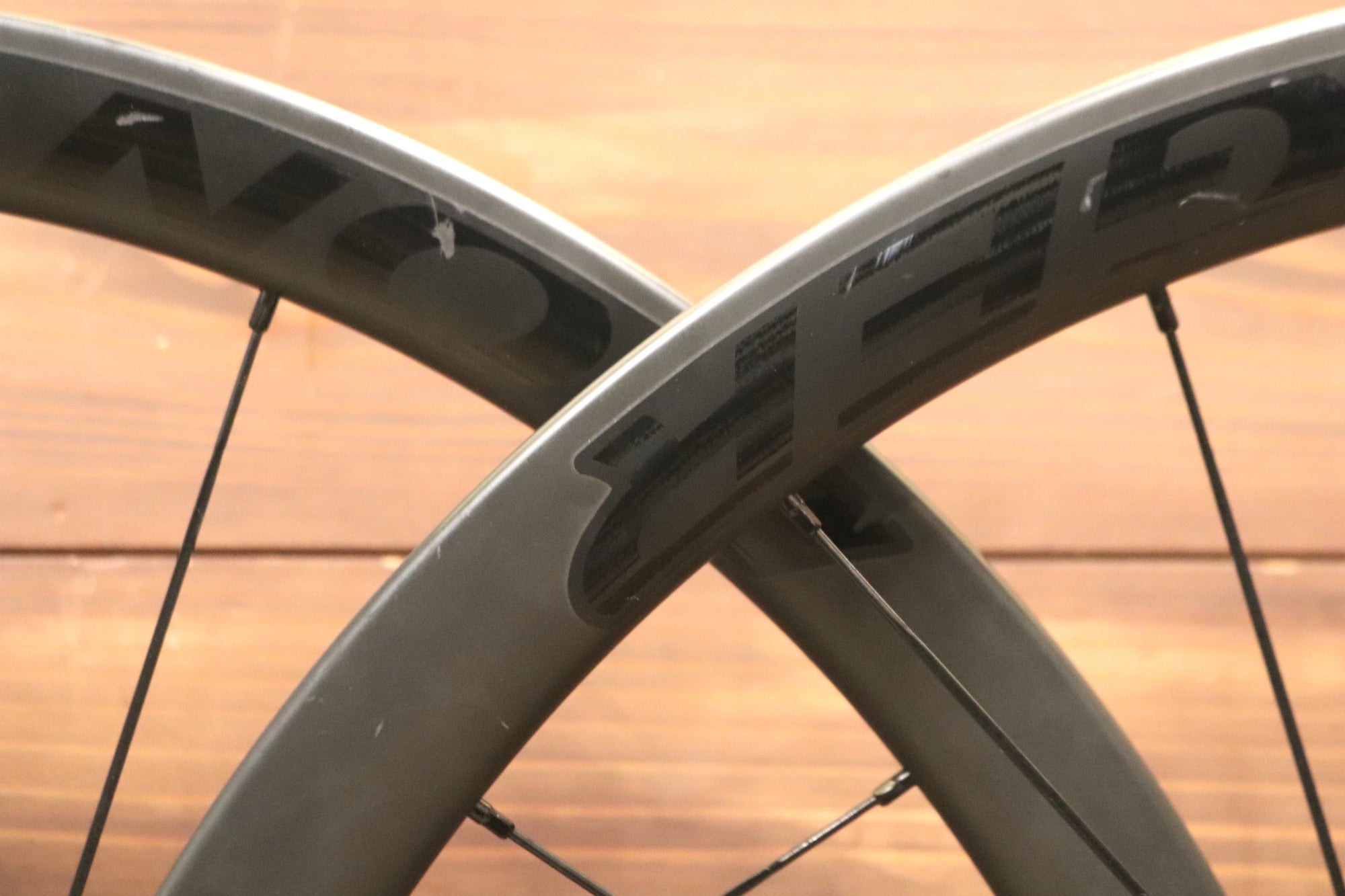 ボントレガー BONTRAGER アイオロス エリート AEOLUS ELITE 35 TLR