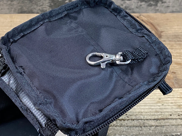JW379 オーストリッチ Ostrich サドルバッグ