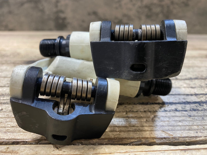 JU013 ルック LOOK ケオ KEO2 MAX CARBON ビンディングペダル 白 クロモリシャフト