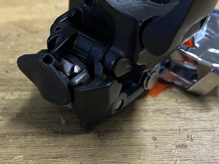 KK411 シマノ SHIMANO アルテグラ ULTEGRA FD-R8000 フロントディレイラー 2S Φ31.8