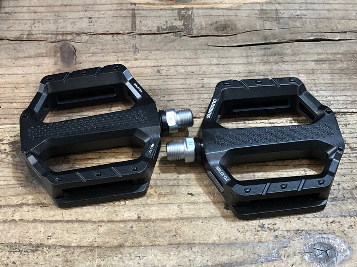 JT822 シマノ SHIMANO PD-EF202 フラットペダル