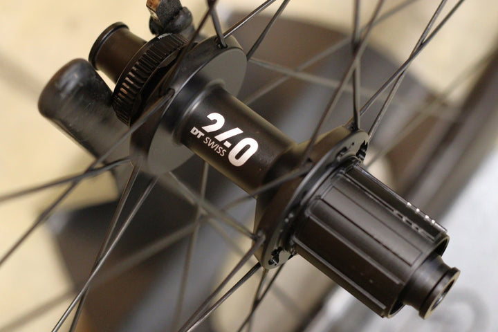 DTスイス DT SWISS ARC1400 DICUT DB 50 62 カーボン チューブレスレディ ホイールセット シマノ 12/11S 【立川店】