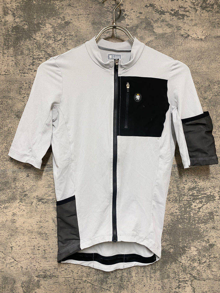 JZ823 リオンドカペルミュール Lion de KAPELMUUR 半袖 サイクルジャージ グレー S CORDURA