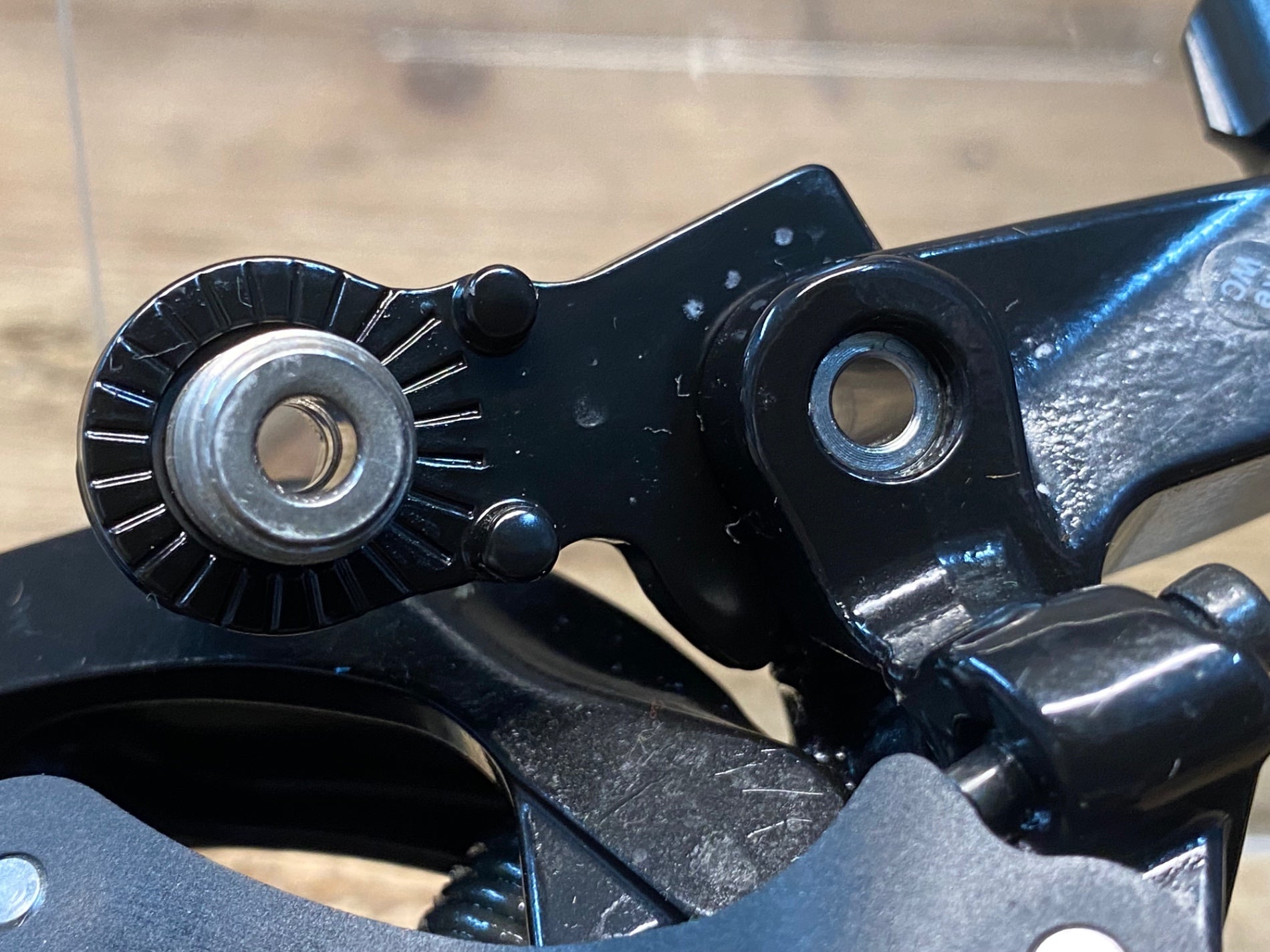 JJ338 シマノ SHIMANO 105 RD-R7100 リアディレイラー – BICI AMORE