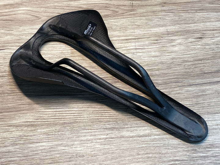 JC977 セライタリア selle ITALIA C-59 カーボンサドル カーボンレール 130mm ※座面後端にクラックあり